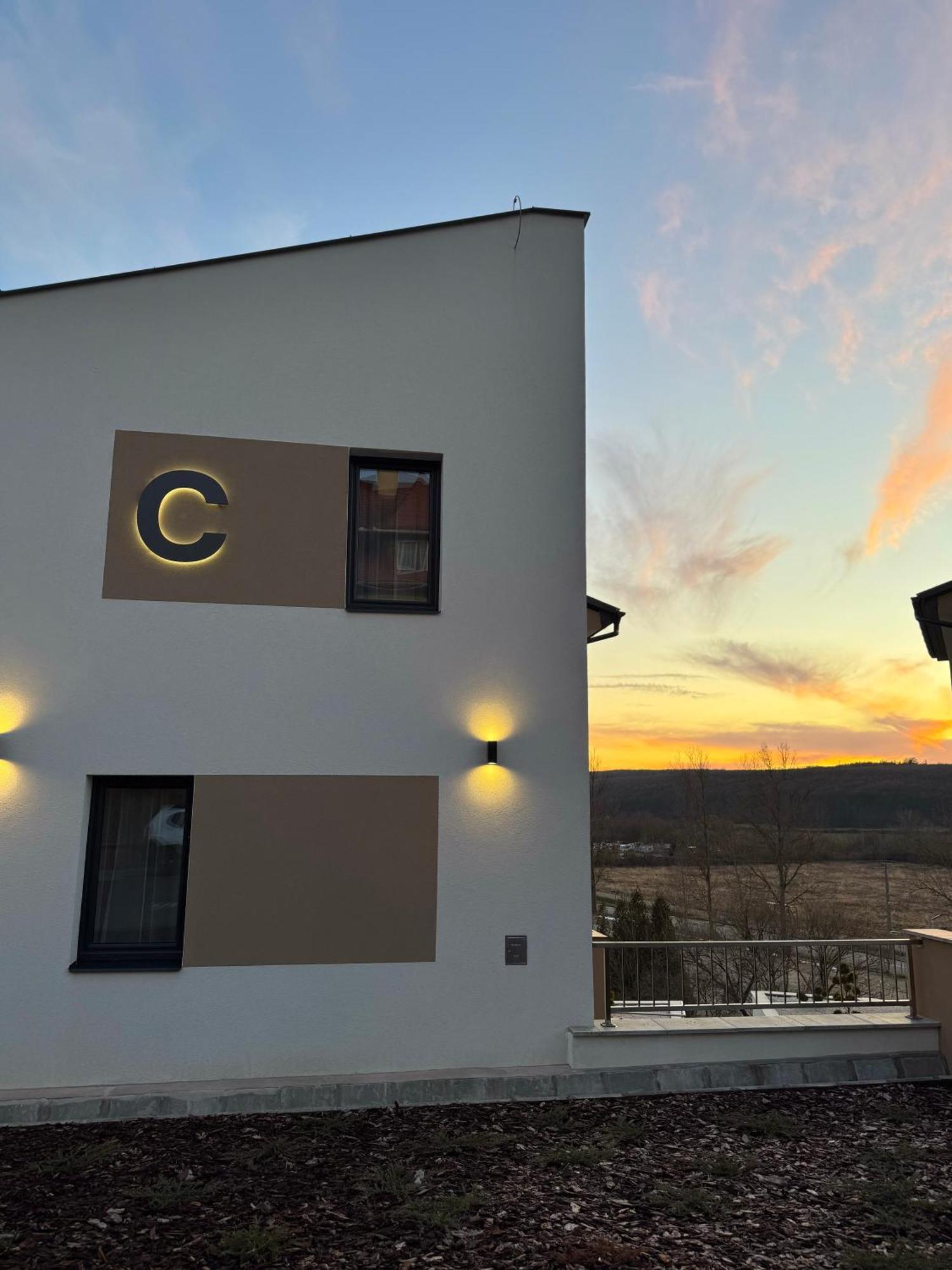אגרסאלוק Salt Hill Premium Apartments מראה חיצוני תמונה
